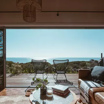 Cum poţi amenaja un balcon cochet: sfaturi utile