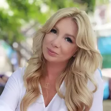 De ce a divorțat Cristina Herea de Mihai Benga, în secret, după 3 ani de relație. Cei doi au împreună un copil