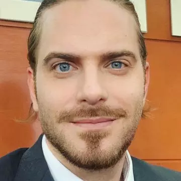 Ilan Laufer, primele declarații despre azilul fără autorizație din casa familiei: „Oamenii care acuză sunt și ipocriți și inculți”