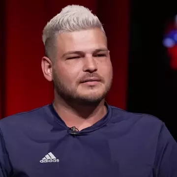 Răzvan Botezatu, detalii despre iubitul lui: „Mi-a pus Dumnezeu mâna în cap și s-au potrivit toate astrele" / Video