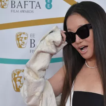 Vera Wang arată ca o adolescentă la 74 de ani. Care e secretul celebrei creatoare de modă. "Elixirul magic!"