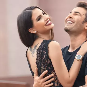 Adrian Mutu s-a mutat într-un nou apartament, pe litoral, în Baku, Azerbaidjan. Primele imagini din noul imobil / Video