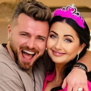 Gabriela Cristea și Tavi Clonda sărbătoresc patru ani de la nuntă: "Ne iubim din ce în ce mai mult"