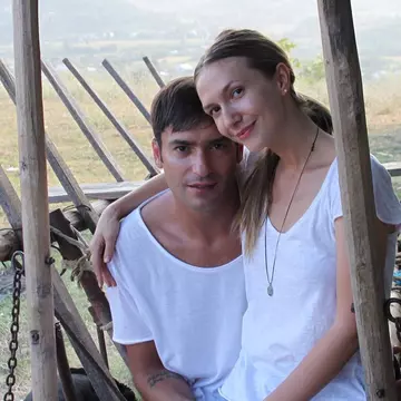 De ce își construiesc Adela Popescu și Radu Vâlcan casă la Șușani: „Nu ne va aduce niciodată bani” / Interviu exclusiv