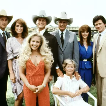 Charlene Tilton, Lucy din Dallas, spune că nu s-a simțit niciodată frumoasă. Cum arată în prezent sex simbolul anilor '80