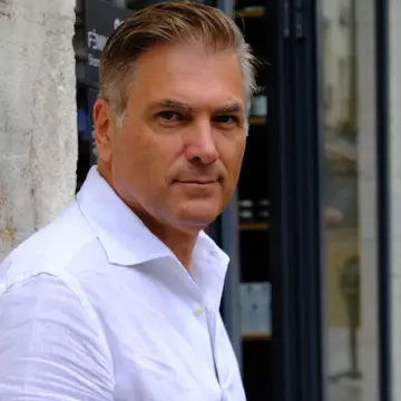 Mircea Radu se reîntoarce în televiziune cu o altfel de emisiune. „Am oprit Caravana în 30 de orașe, am trecut prin 11 țări"