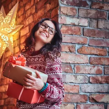 Top 12 Cadouri de Crăciun uimitoare, la prețuri de sărbătoare, pe MindBlower