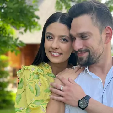 Oana Moșneagu, dezvăluiri despre rochia de mireasă. Unde vor să facă nunta actrița și Vlad Gherman / Video