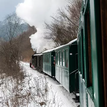 Vacanță de Crăciun în Maramureș: Atmosfera caldă și tradițională a pensiunilor