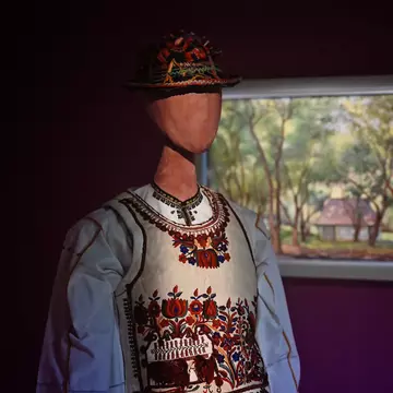 Art Safari Stars Edition continuă cu 2 staruri noi: Culorile vii ale Maramureșului întâlnesc Modernismul german în inima Bucureștiului