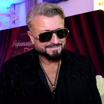 Cătălin Botezatu a purtat o ținută de peste 250.000 de euro la un eveniment. „Valoarea acestor haine este perisabilă” / Exclusiv