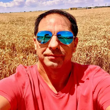 De ce refuză Dan Negru să participe la conferințele de leadership: „Dacă aș putea, le-aș interzice”