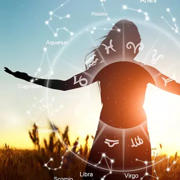 Horoscop 19 octombrie 2023. Zodiile sunt încurajate să dea frâu liber creativității