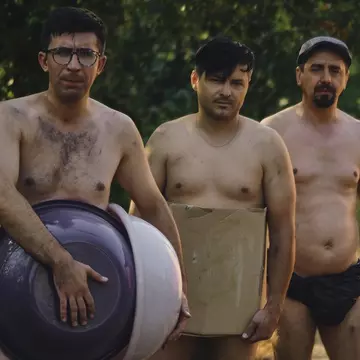 Liviu Vârciu, Răzvan Fodor, Cosmin Natanticu şi Ştefan Pavel, dezbrăcați lângă București: „Ne înțepau toate cele”