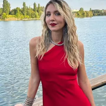 Ana Odagiu formează un cuplu cu Cosmin Natanticu. Proiectul de la Antena 1 care i-a unit: „Mi s-a dat liber să fac un copil"