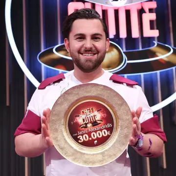 Reacțiile internauților după finala Chefi la Cuțite. Cum au apărut Florin Dumitrescu și Janni Alexandridis, în urma desemnării câștigătorului