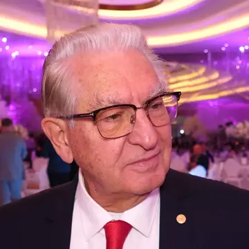 Greșelile pe care le facem zi de zi pentru sănătatea creierului. Dr. Vlad Ciurea: „Ne intoxicăm la televizor, pe telefon” / Exclusiv