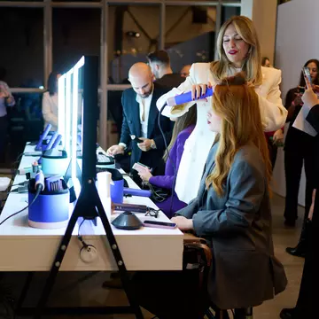 Inovație fără limite și demonstrații spectaculoase la evenimentul regional Dyson Next Gen Living din București