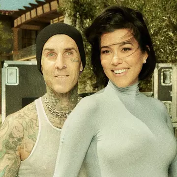 Kourtney Kardashian a născut al patrulea copil. Ce nume neobișnuit au ales ea și Travis Barker pentru fiul lor