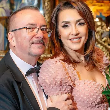 Nico și soțul ei și-au reînnoit jurămintele după 25 de ani de mariaj. Imagini emoționante de la eveniment