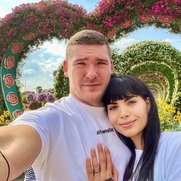 Călin Donca își va petrece sărbătorile cu familia. Cum s-a filmat afaceristul cu soția sa după ieșirea din arest