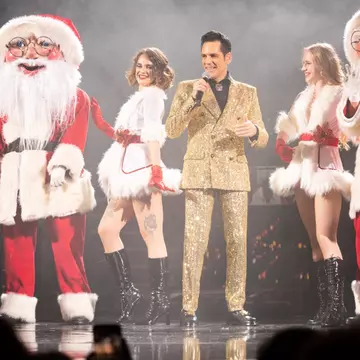 Stefan Bănică Jr. și Lavinia Pîrva și-au prezentat fiul la concertul de Crăciun: „El e Alexandru, un prieten de-al nostru" / Video