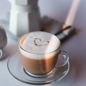 5 Rețete de băuturi pe bază de cafea de specialitate pe care trebuie să le încerci
