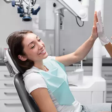 5 obiceiuri nesănătoase care pot duce la probleme dentare