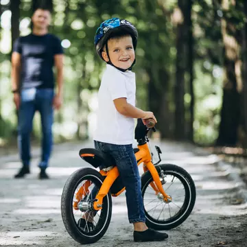 Cum să alegi accesoriile sportive potrivite pentru copilul tău