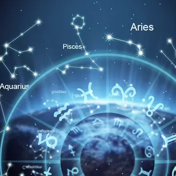 Horoscop 5 martie 2024. Nativii Berbec au noroc la bani. Pot obține o mărire de salariu