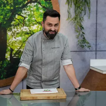 Orlando Zaharia de la Chefi la Cuțite, dezvăluiri despre cele mai grele momente din viață: „Dormeam în podul de deasupra camerei frigorifice”