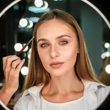 Strălucirea perfectă! Cum să obții acel glow de invidiat?
