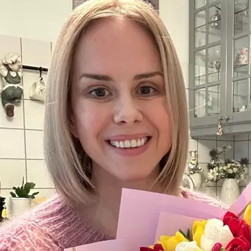 Cum arată cabana din pădure pe care și-o construiește Mihaela Bilic pe Valea Prahovei: „Până la Paște mă mut!”