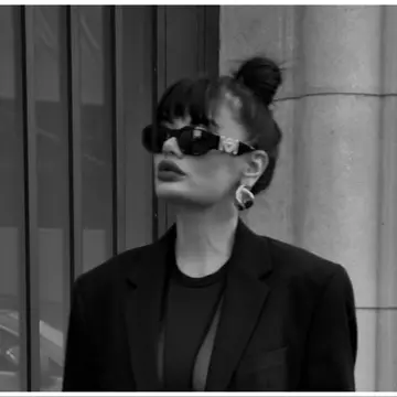 OLGA BARCARI, top hairstylist și trainer, demontează miturile despre decolorarea părului
