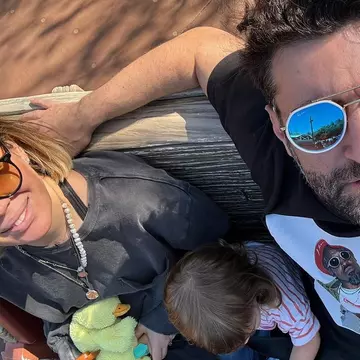 Smiley și Gina Pistol, cadou neprețuit pentru fetița lor, Josephine. Imaginea adorabilă postată de fosta prezentatoare de la „Chefi la cuțite”