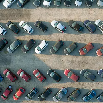 Serviciile de amanet: O privire detaliată asupra importanței lor în societate