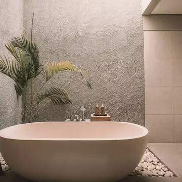 Cum alegi cada de baie perfectă. Sfaturi de care să ții cont