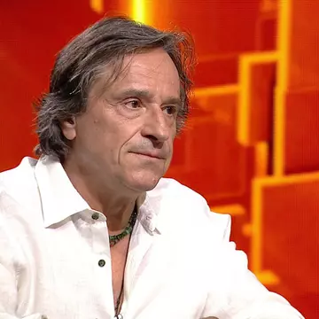 Claudiu Bleonț, poveste impresionantă de viață. A divorțat de trei ori și a devenit tată la 54 de ani