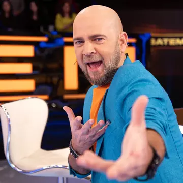 Cosmin Seleși, dezvăluiri despre soție și copii: „Așa arată momentele cele mai frumoase pe care le trăim”. Ce planuri are prezentatorul Batem Palma? | Exclusiv