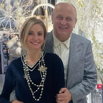 Diana și Dan Șucu, imagini rare cu cei doi copii. Ce diferenţă de vârstă există între afacerist şi soţia sa