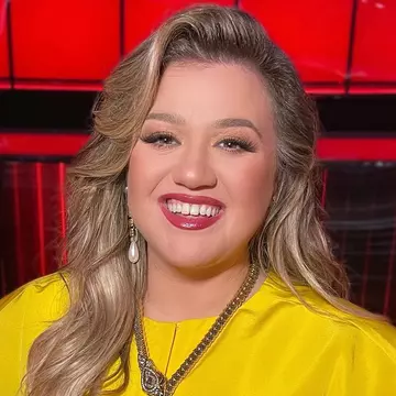 Kelly Clarkson, greu de recunoscut după ce a slăbit. "Am avut 93 kg!" Ce a ajutat-o în lupta cu kilogramele