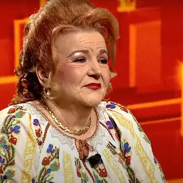 Cum a fost cucerită Maria Cârneci de soţul ei, Romulus Petrescu: „Credeam că ne-a furat costumele”