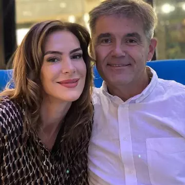 Roxana Ciuhulescu, dezvăluiri despre viața alături de cel de-al doilea soț: “Nu ne scăldăm în lux. Pe noi ne fac fericiți alte lucruri”/ Exclusiv