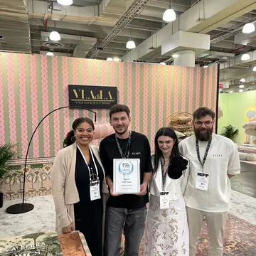 Un brand românesc cunoscut pentru tapet, premiat la unul dintre cele mai importante târguri din lumea designului, din New York - International Contemporary Furniture Fair