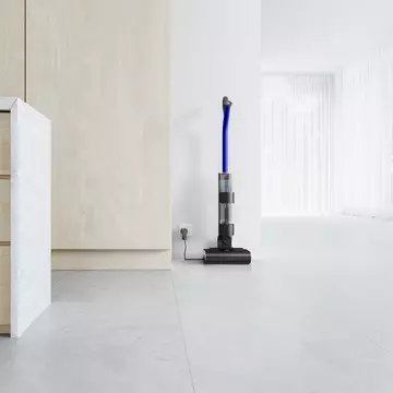 Dyson lansează un produs revoluționar de curățare a pardoselilor fără aspirare: Dyson WashG1™, primul aparat de curățare umedă echipat cu cea mai recentă tehnologie dezvoltată de companie