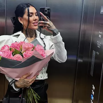 Claudia Florescu, de la „Insula iubirii” sezonul 7, apariție incendiară într-un costum de baie minuscul. Cum s-a fotografiat