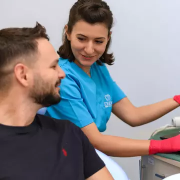 Tratamentul implanturilor dentare: Opțiuni disponibile
