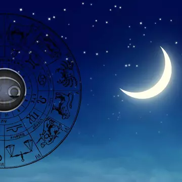 Horoscop 6 iulie 2024. Lună Nouă în zodia Rac. Zodiile își pot seta noi intenții. Apar oportunități unice pentru nativi