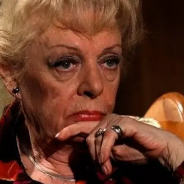 Ileana Stana-Ionescu va fi incinerată pentru că "la Bellu nu mai sunt locuri." Reacția actorului Silviu Biriș: "Este o barbarie!"