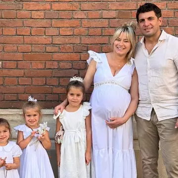 Cum se pregătește Laura Cosoi să devină mamă pentru a patra oară: „Mă bucur de fiecare secundă”